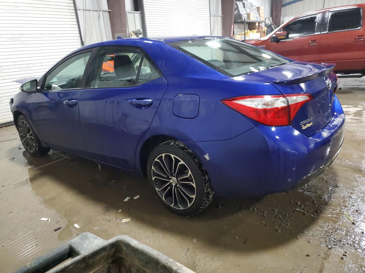 VIN 2T1BURHE8FC305455 2015 TOYOTA COROLLA no.2