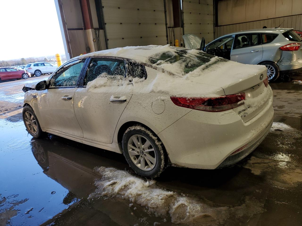 2016 Kia Optima - Image 2