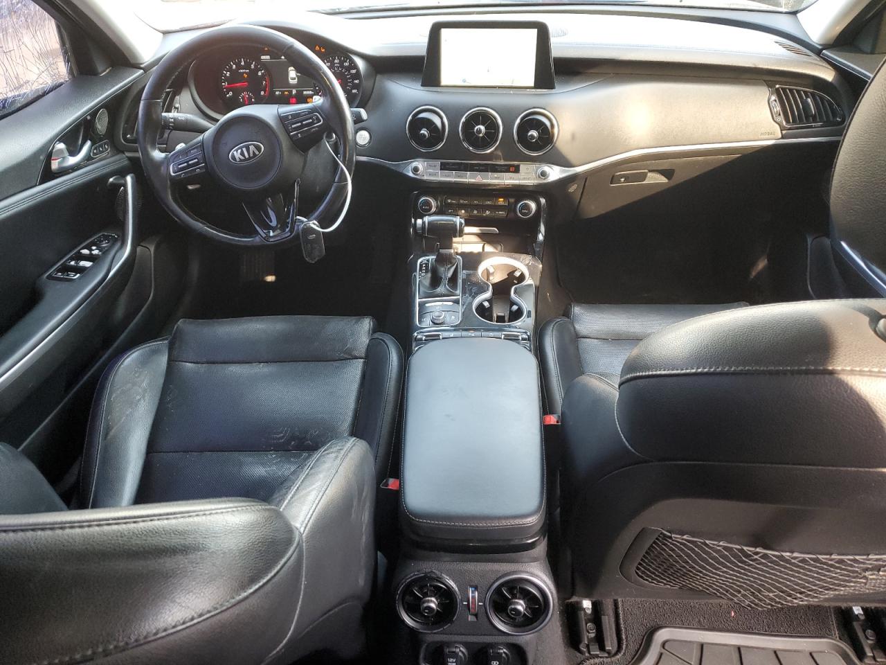 2018 Kia Stinger - Image 8