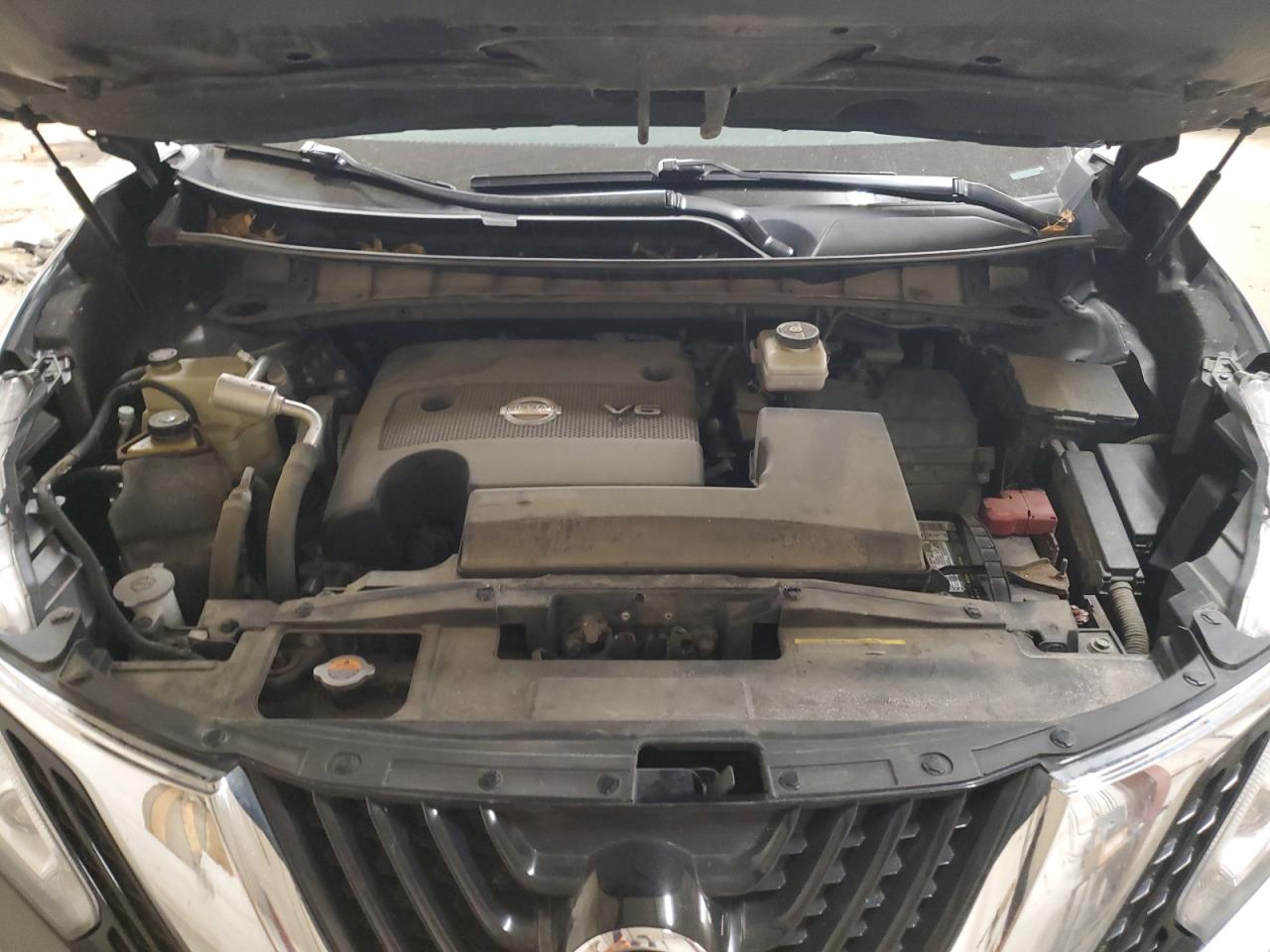 2015 Nissan Murano - Image 12