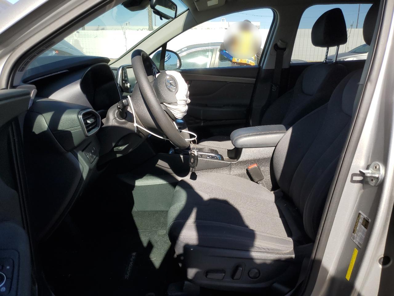 2020 Hyundai Santa Fe - Image 7