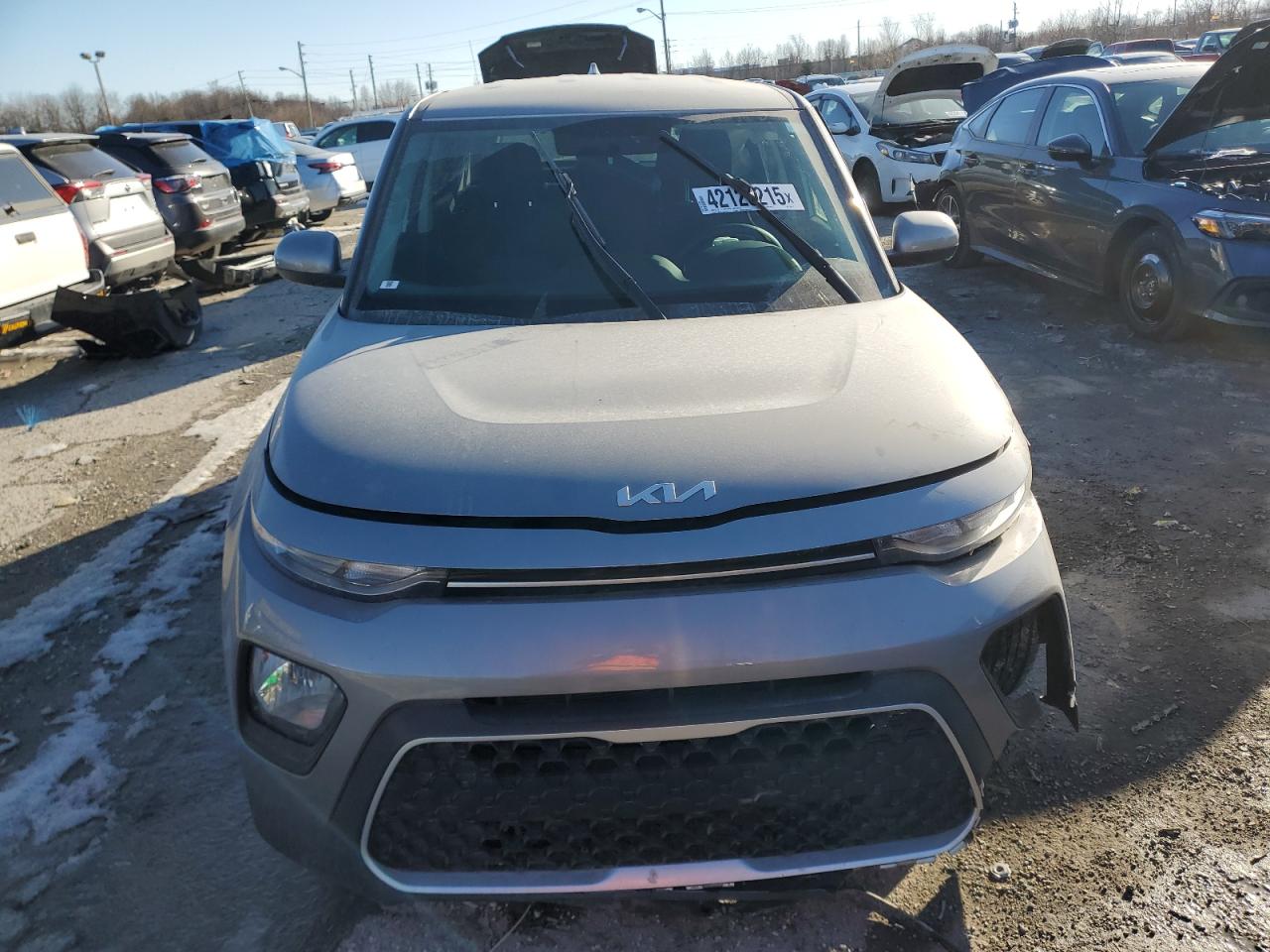 2022 Kia Soul - Image 5