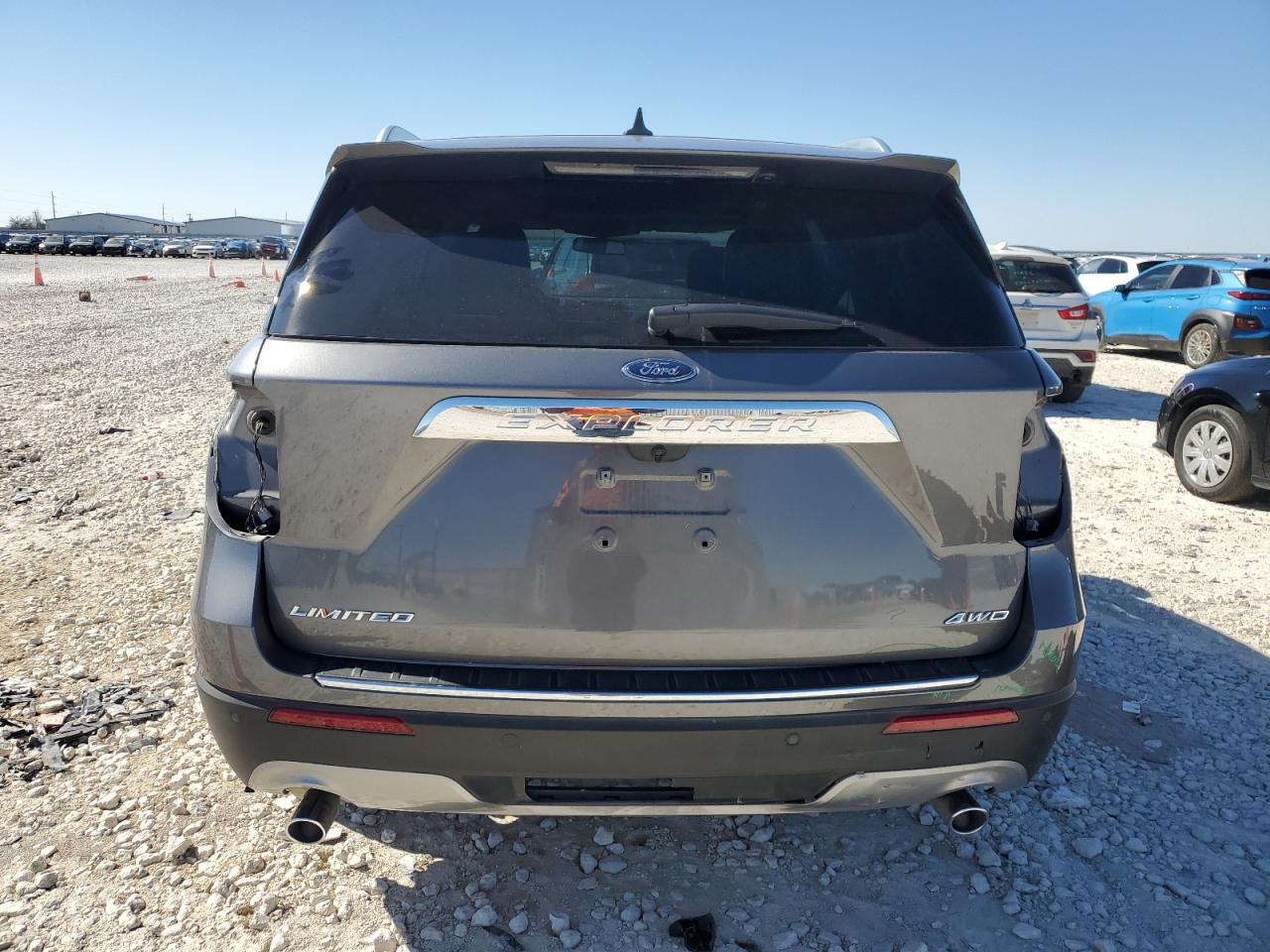 2021 Ford Explorer - Image 6