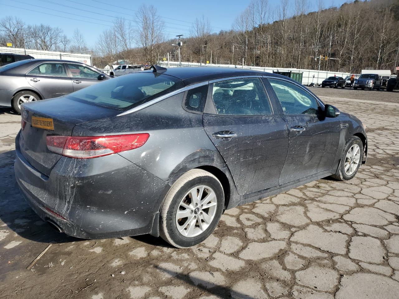 2017 Kia Optima - Image 3