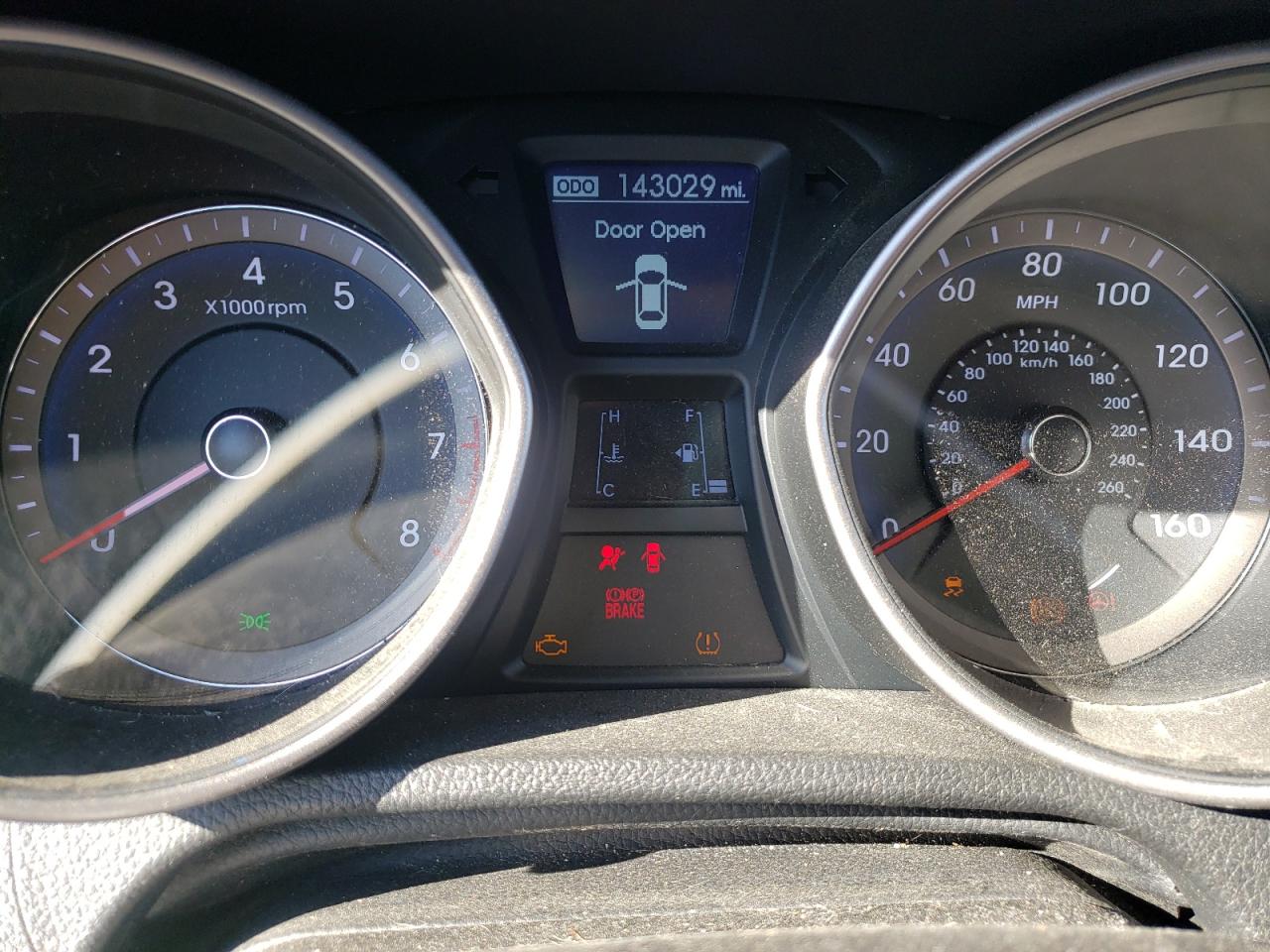2013 Hyundai Elantra - Image 9