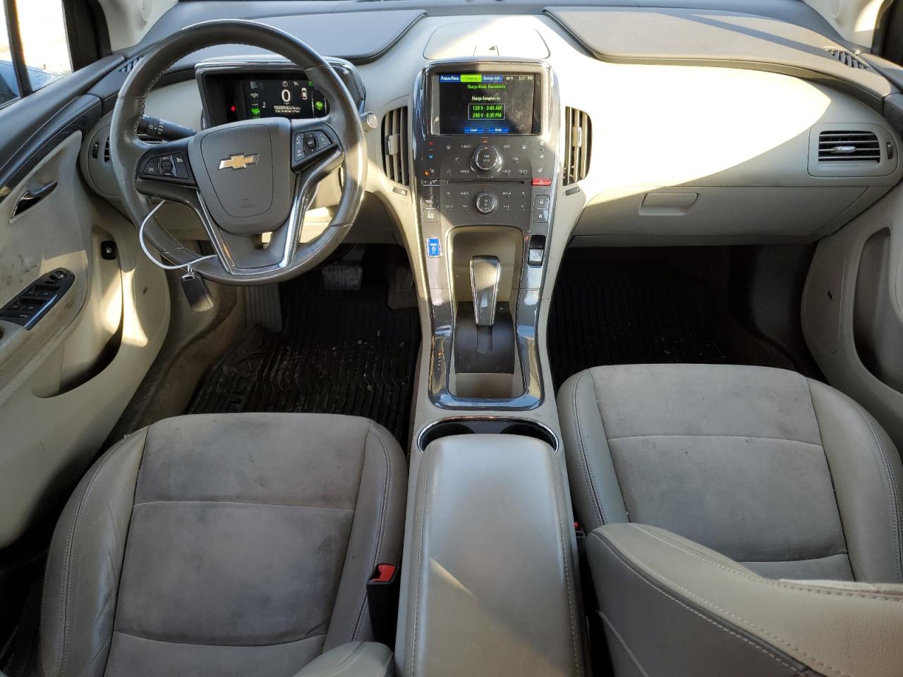 2014 Chevrolet Volt - Image 8