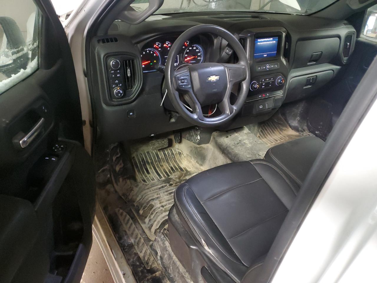 2020 Chevrolet Silverado - Image 8