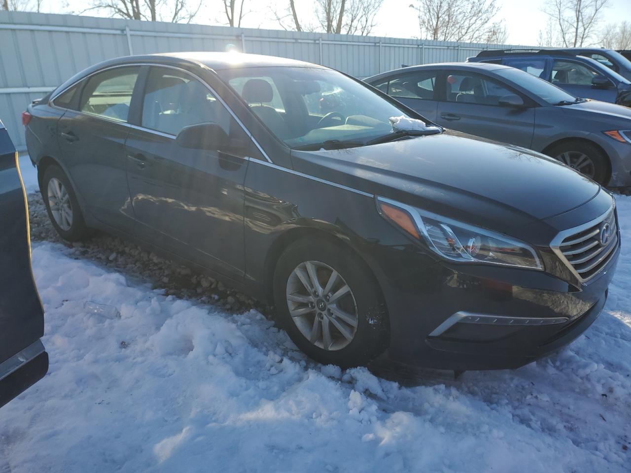 2015 Hyundai Sonata - Image 4