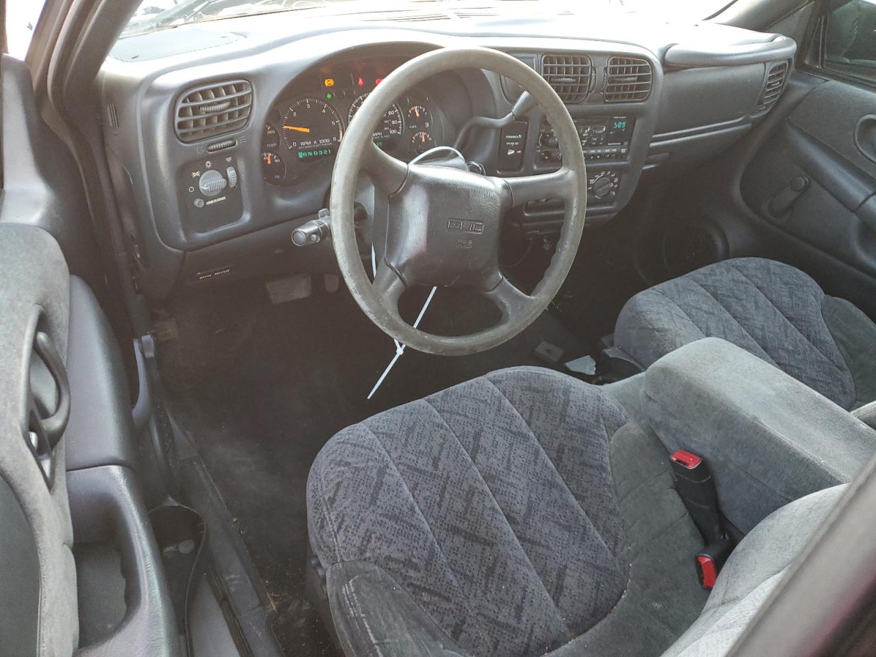 2001 GMC Sonoma - Image 8