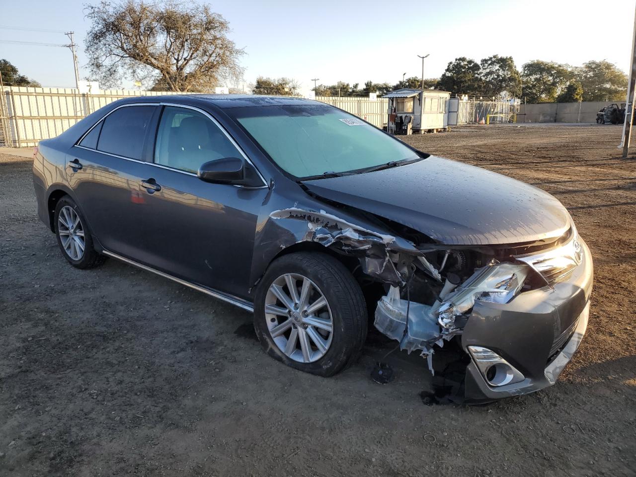 2012 Toyota Camry - Image 4