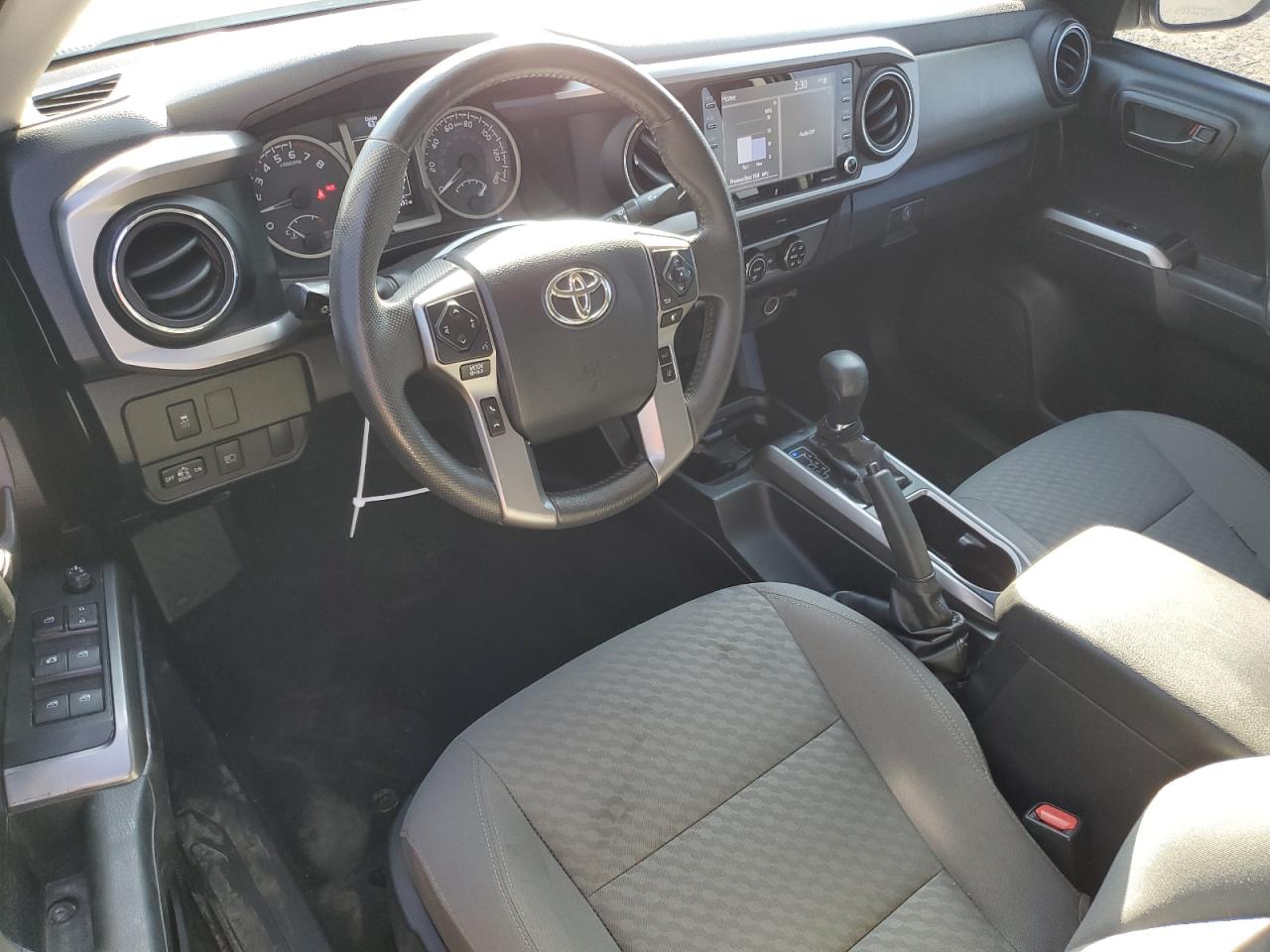 2020 Toyota Tacoma - Image 8