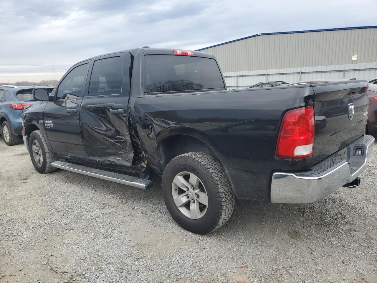 2020 RAM 1500 - Image 2
