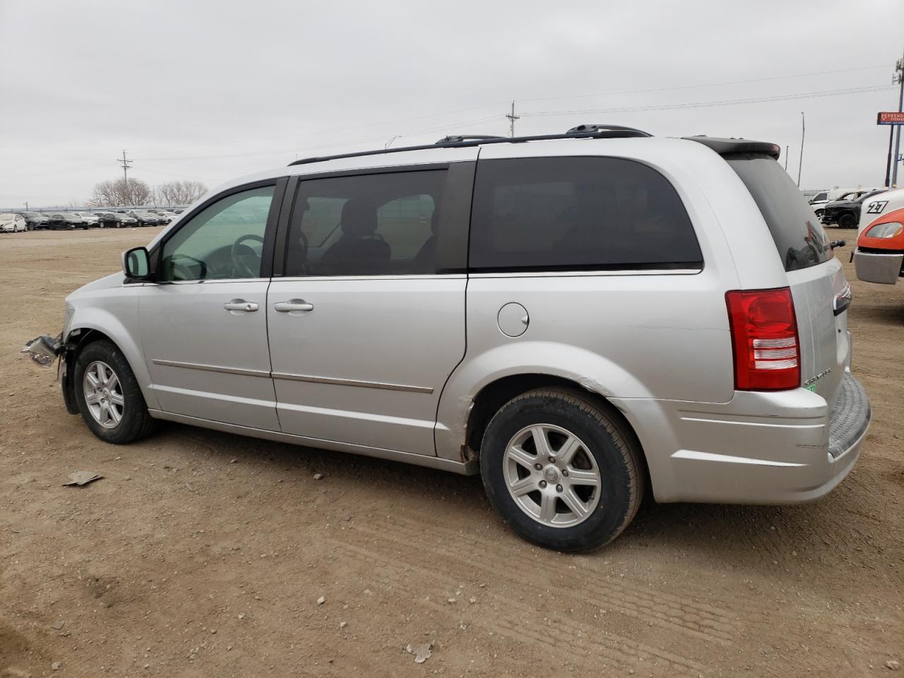 2010 Chrysler Town & Country Touring VIN: 2A4RR5D13AR432693 Lot: 43115465