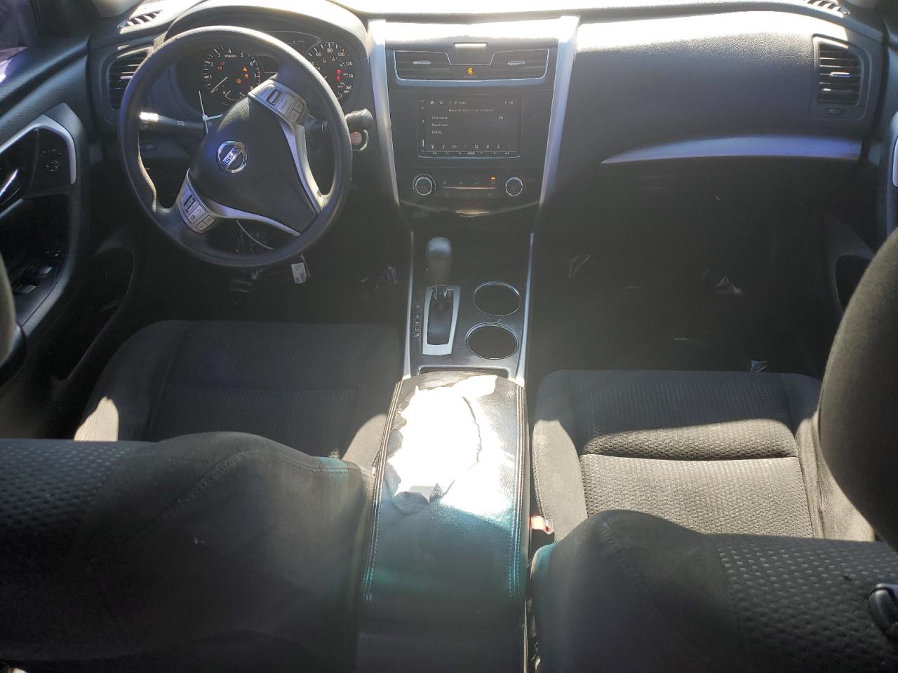 2015 Nissan Altima - Image 8