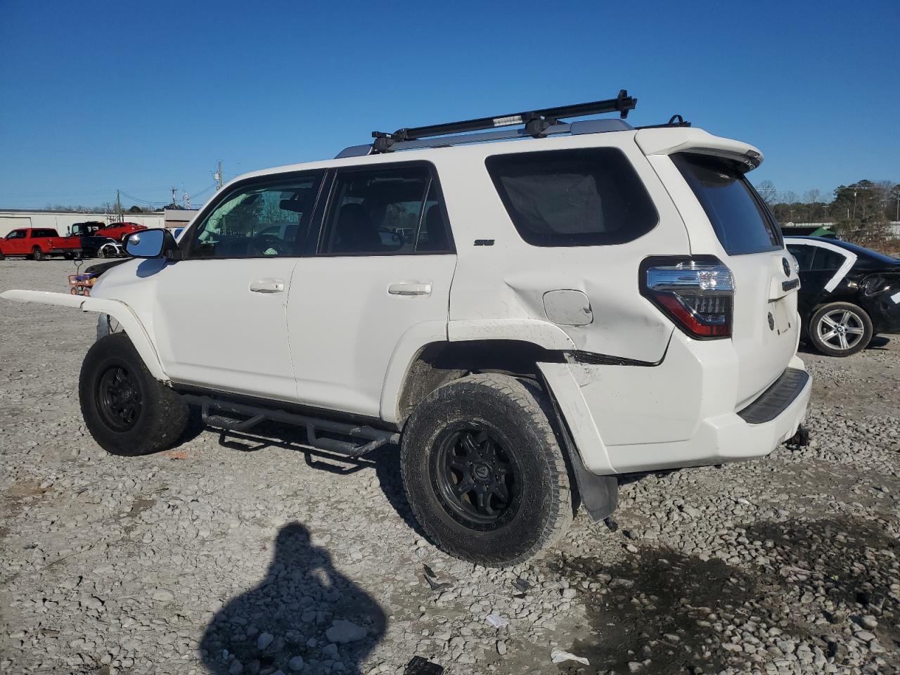 2016 Toyota 4Runner - Image 2