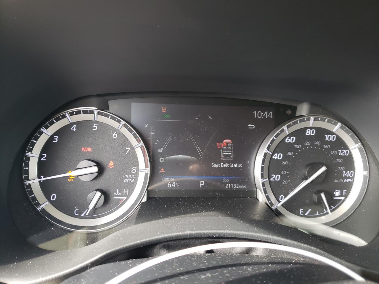 2022 Toyota Highlander - Image 9
