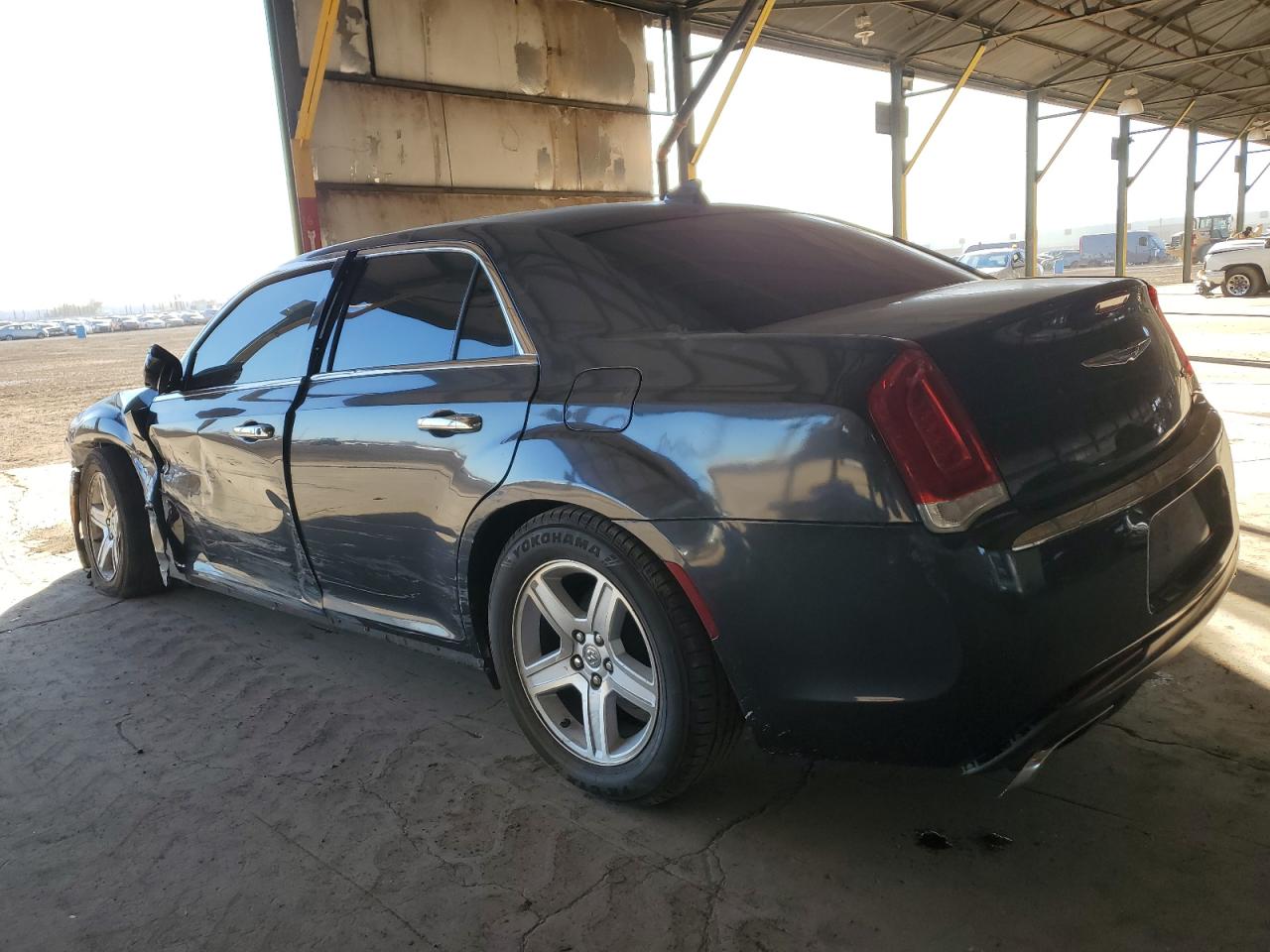 2017 Chrysler 300 - Image 2