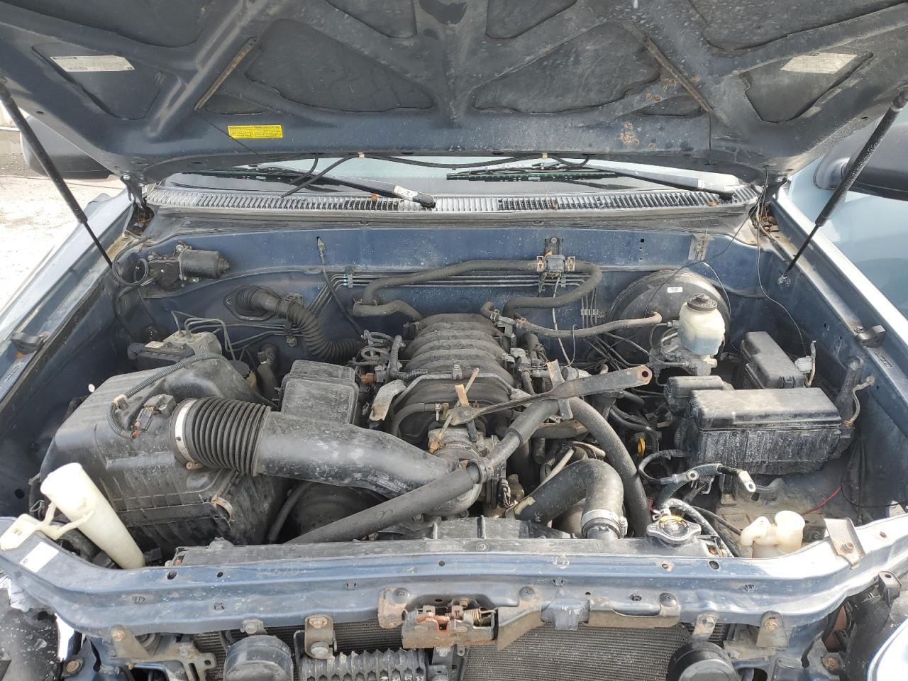 2006 Toyota Tundra - Image 11