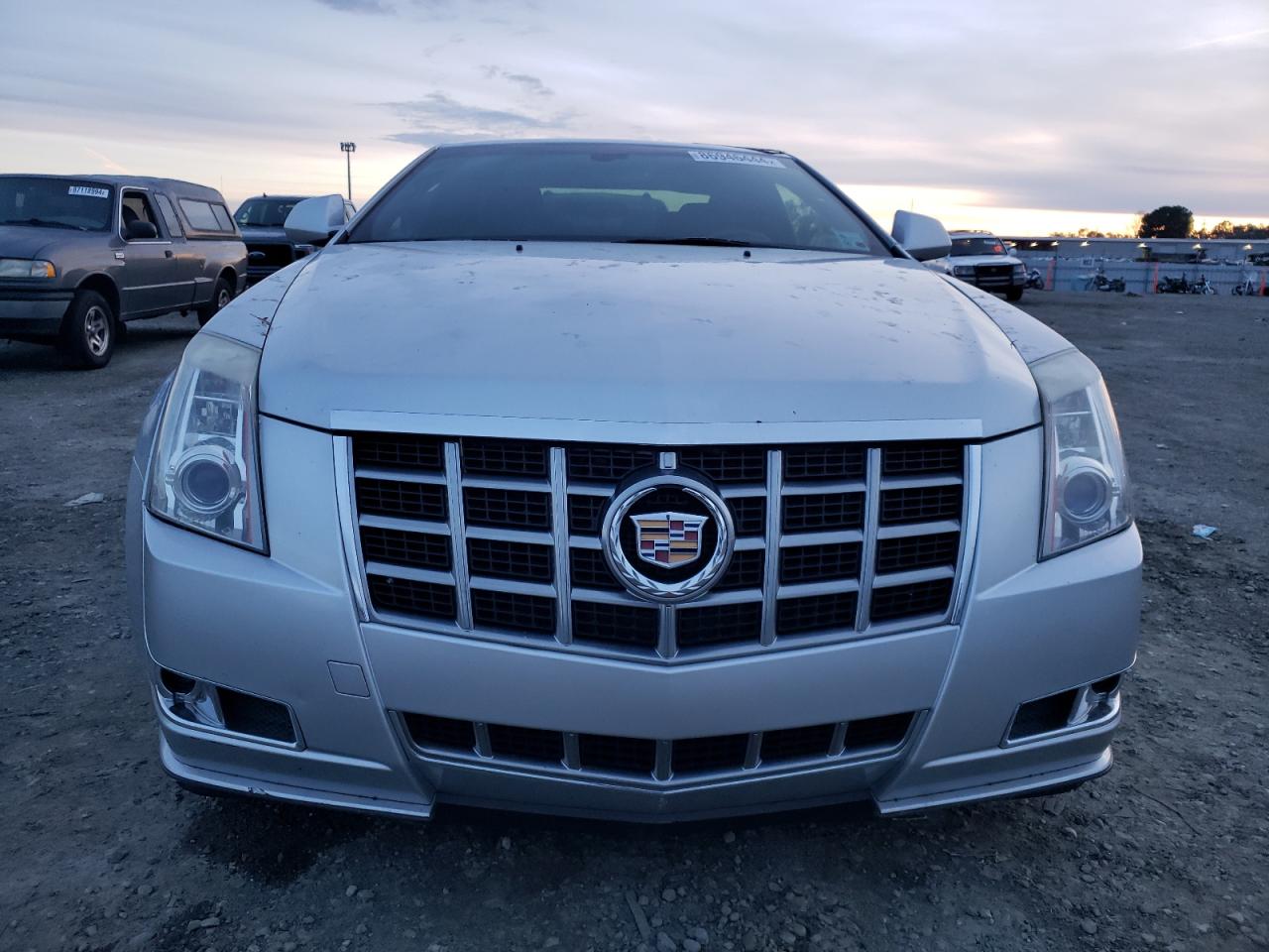 VIN 1G6DP1E35D0124733 2013 CADILLAC CTS no.5