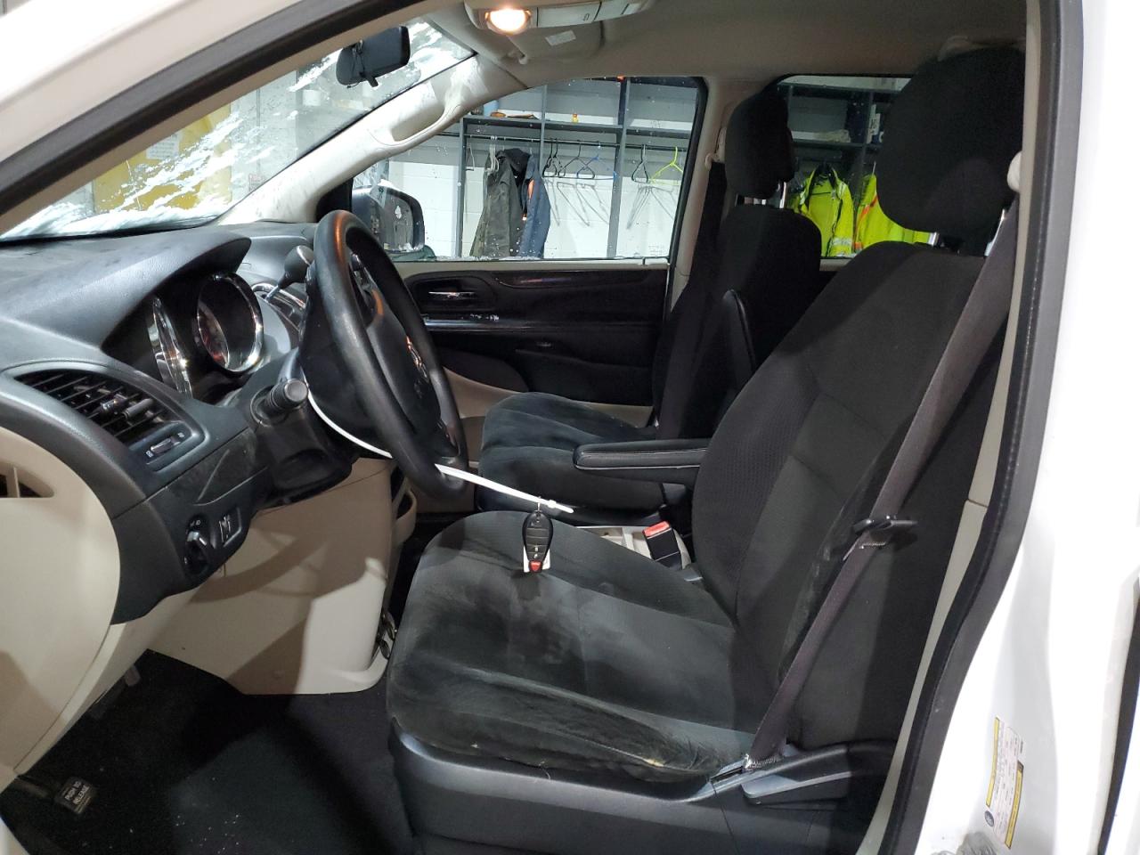 2015 Dodge Caravan - Image 7