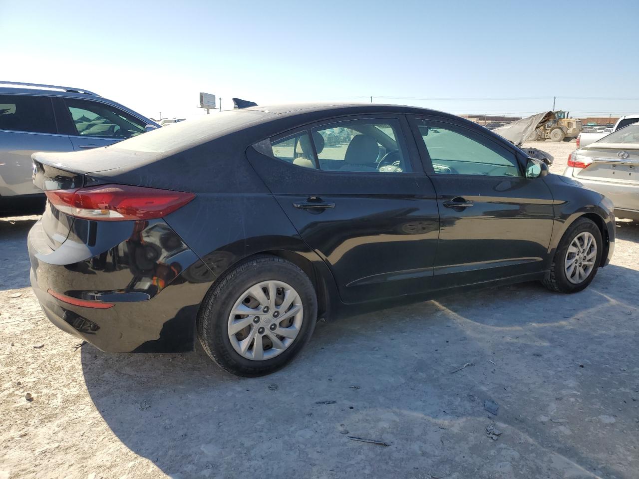 2017 Hyundai Elantra - Image 3