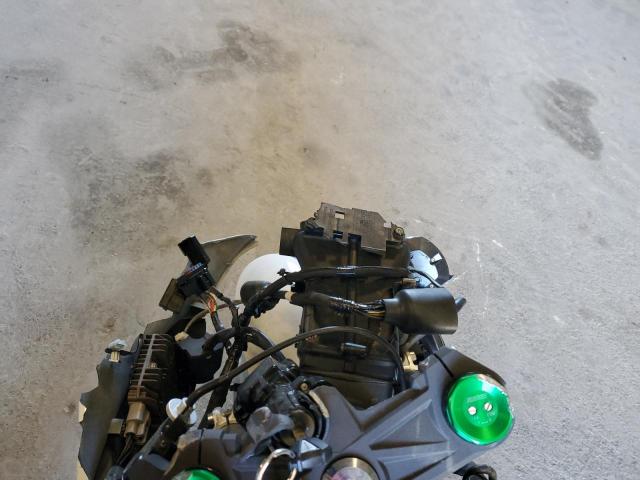  KAWASAKI NINJA 600 2017 Белый
