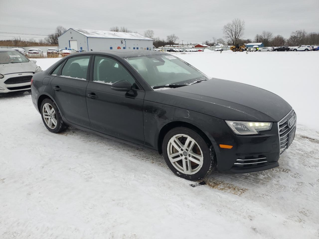 VIN WAUANAF43HN023709 2017 AUDI A4 no.4