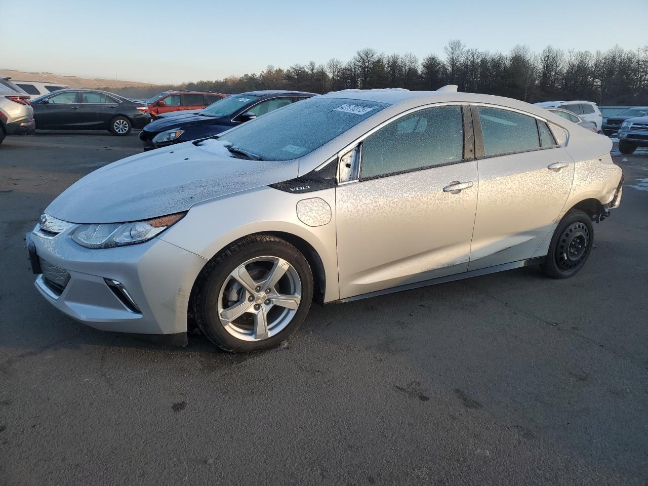 2018 Chevrolet Volt - Image 1