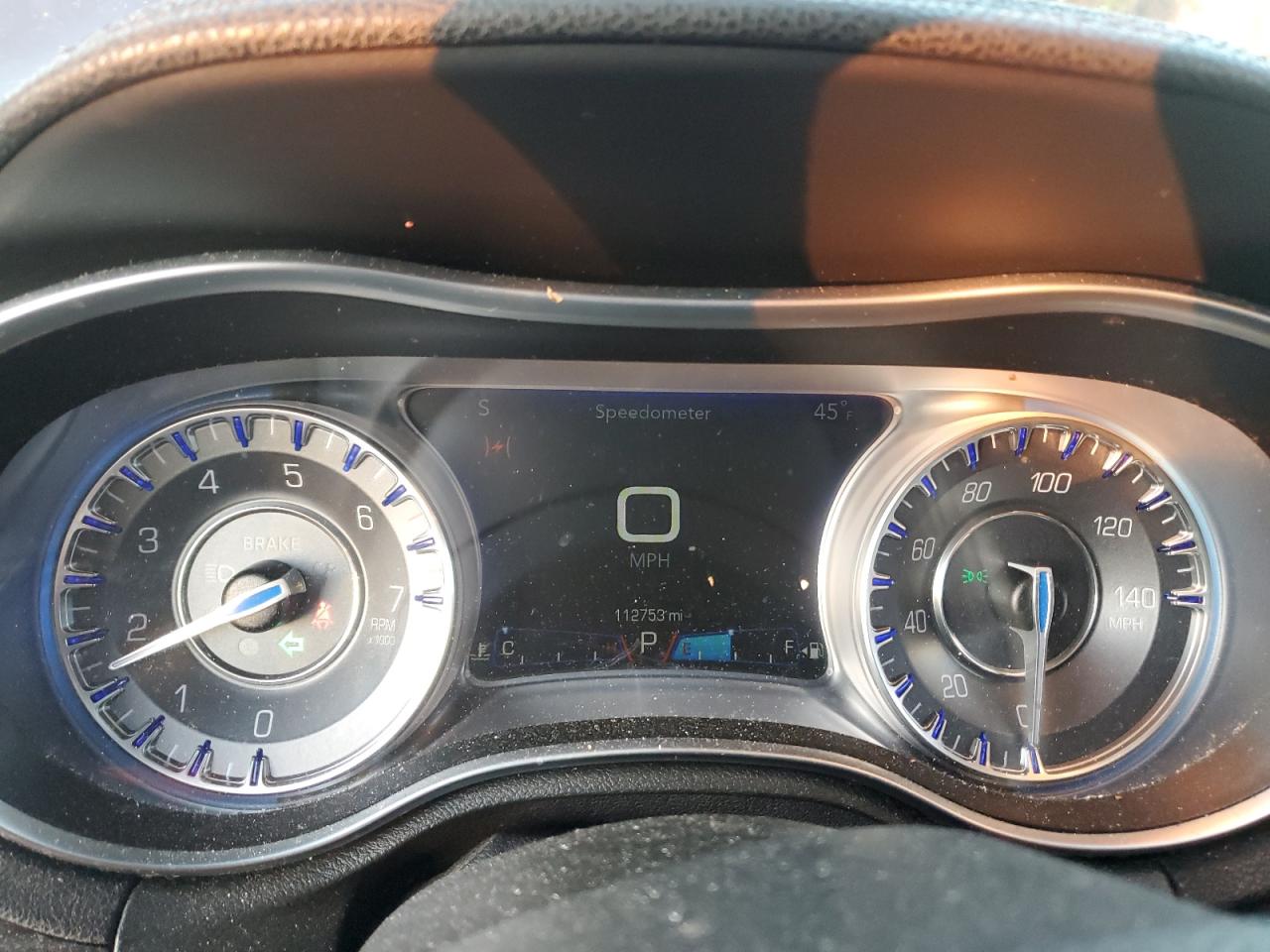 2016 Chrysler 300 - Image 9