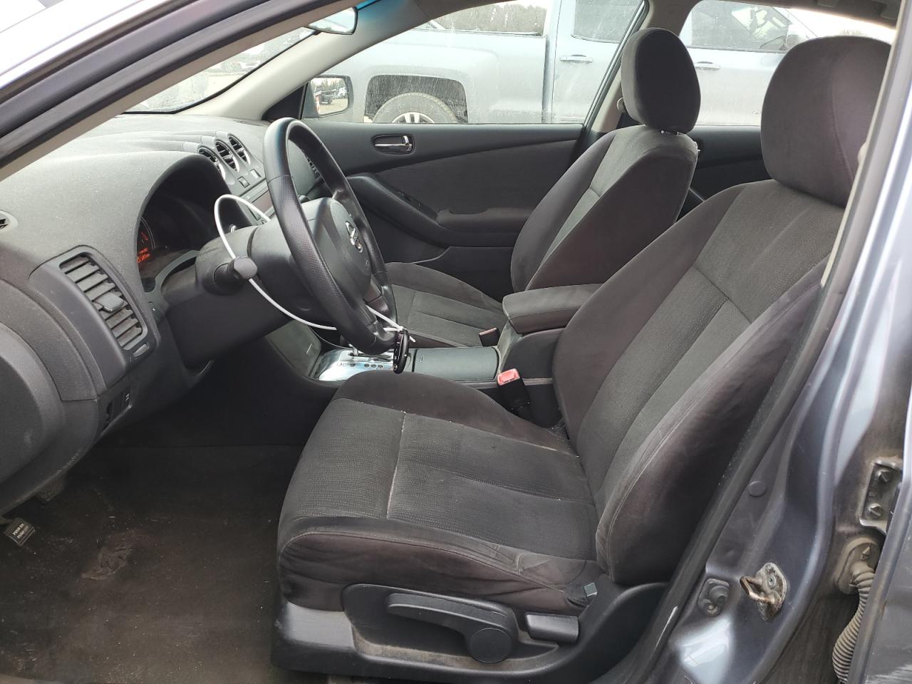 2010 Nissan Altima - Image 7