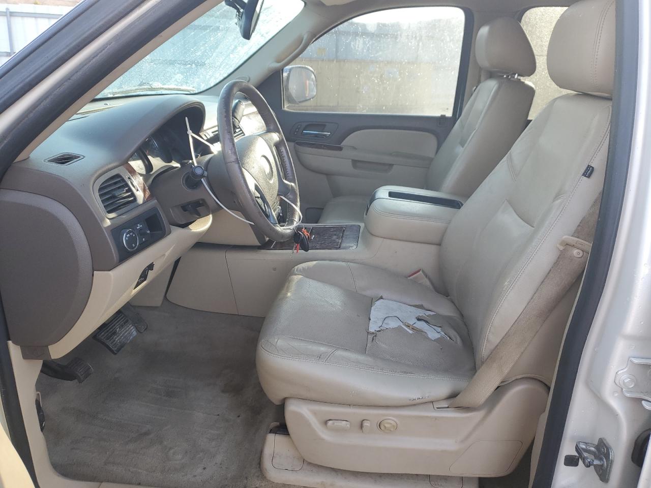 2012 Chevrolet Tahoe - Image 7