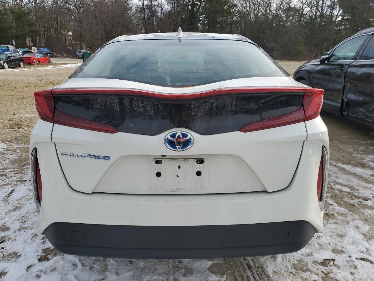 2017 Toyota Prius - Image 6