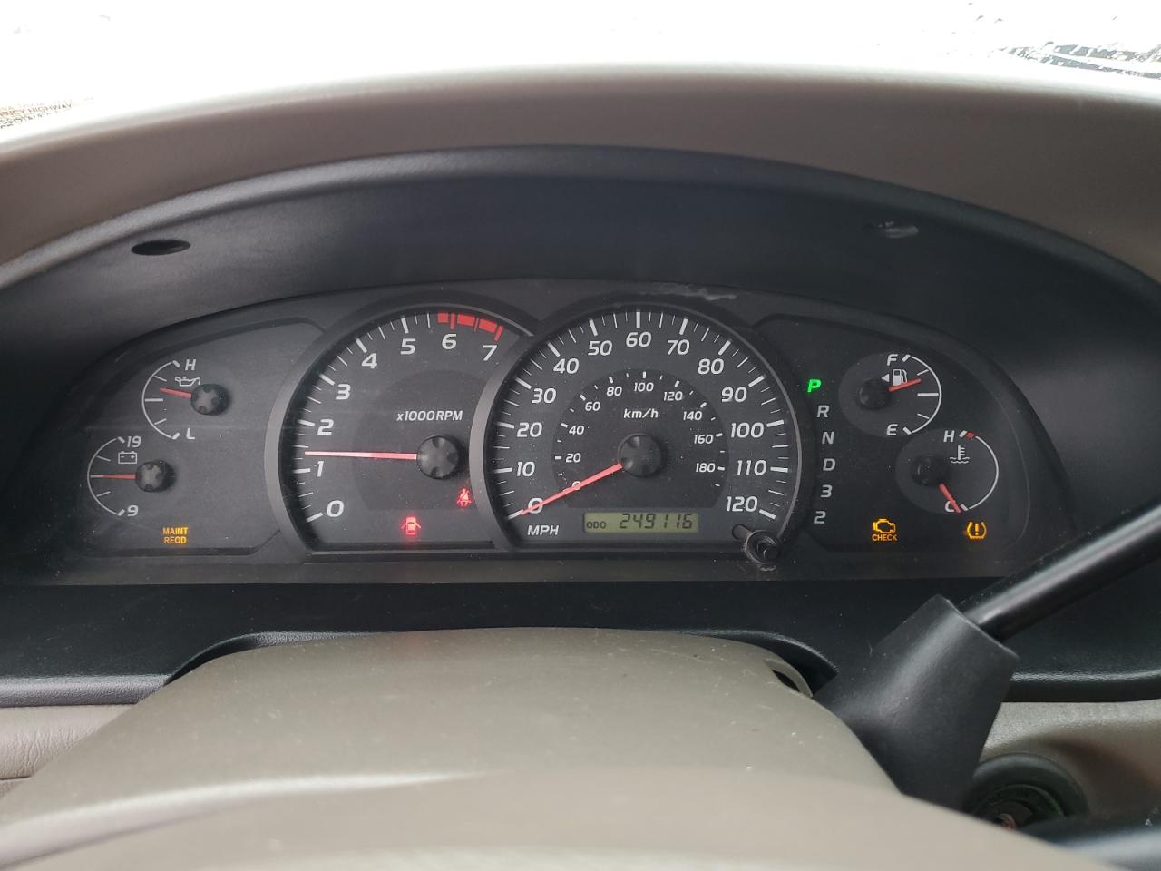 2005 Toyota Tundra - Image 9