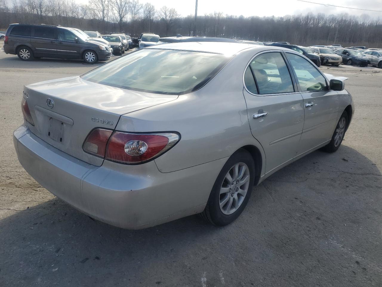 2004 Lexus ES - Image 3