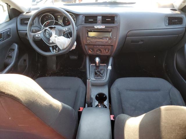 Седани VOLKSWAGEN JETTA 2015 Чорний