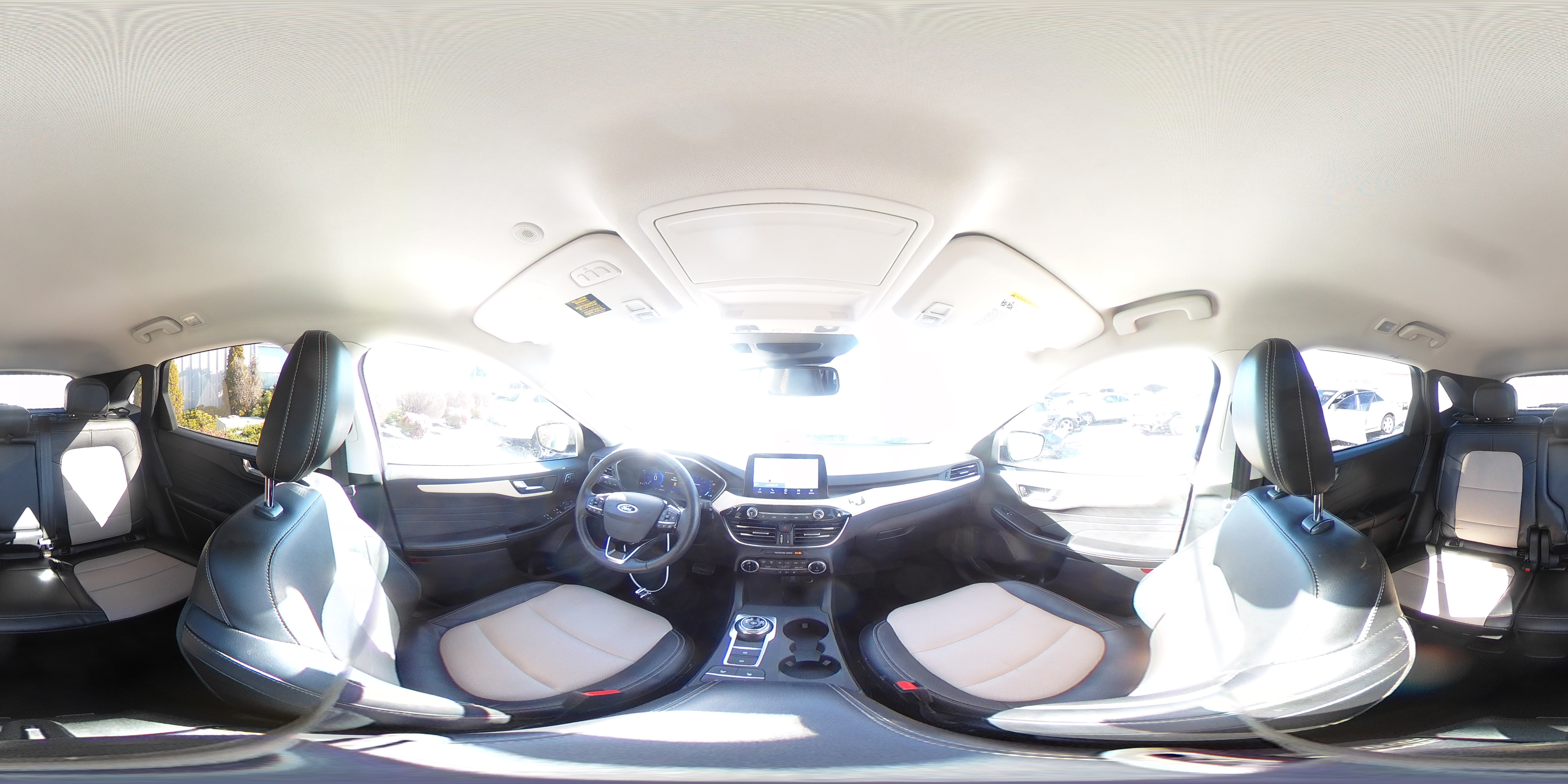2022 Ford Escape - Image 16