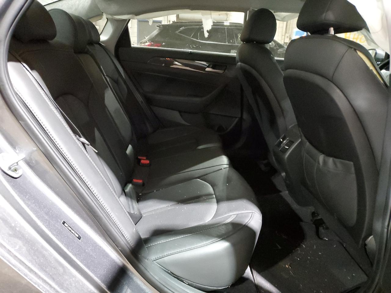 2018 Hyundai Sonata - Image 11