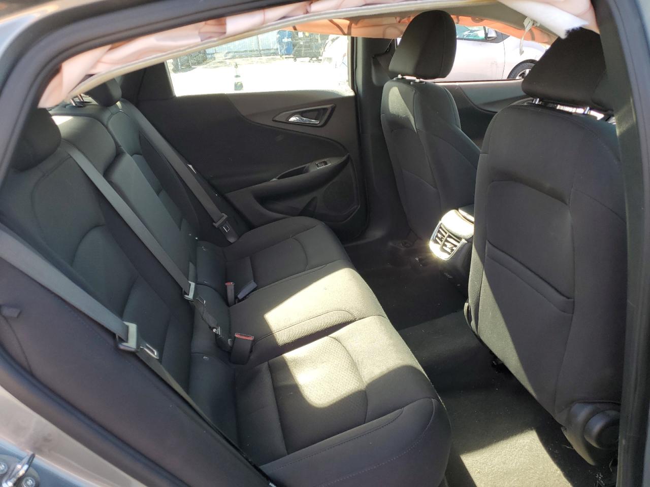 2023 Chevrolet Malibu - Image 10