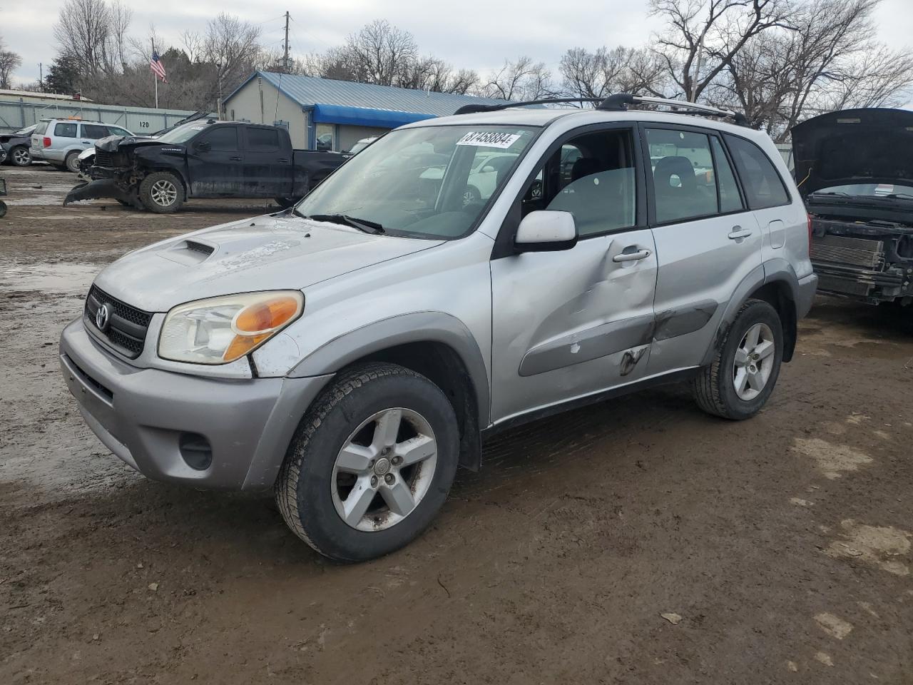 2004 Toyota RAV 4 - Image 1