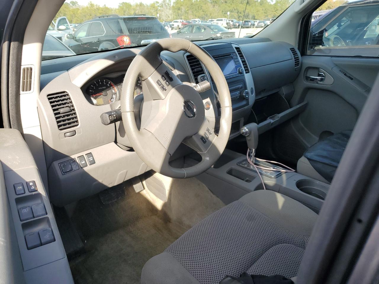 2017 Nissan Navara (Frontier) - Image 8