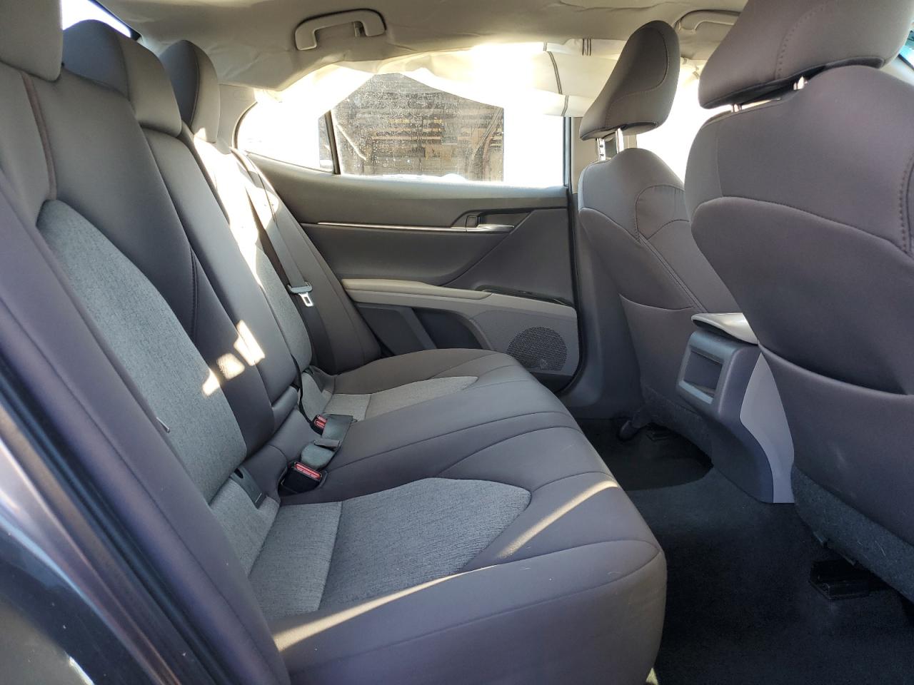 2019 Toyota Camry - Image 10