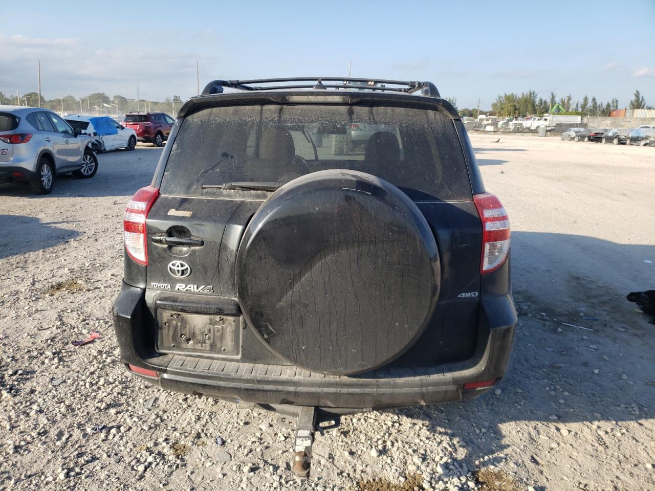 2010 Toyota RAV 4 - Image 6