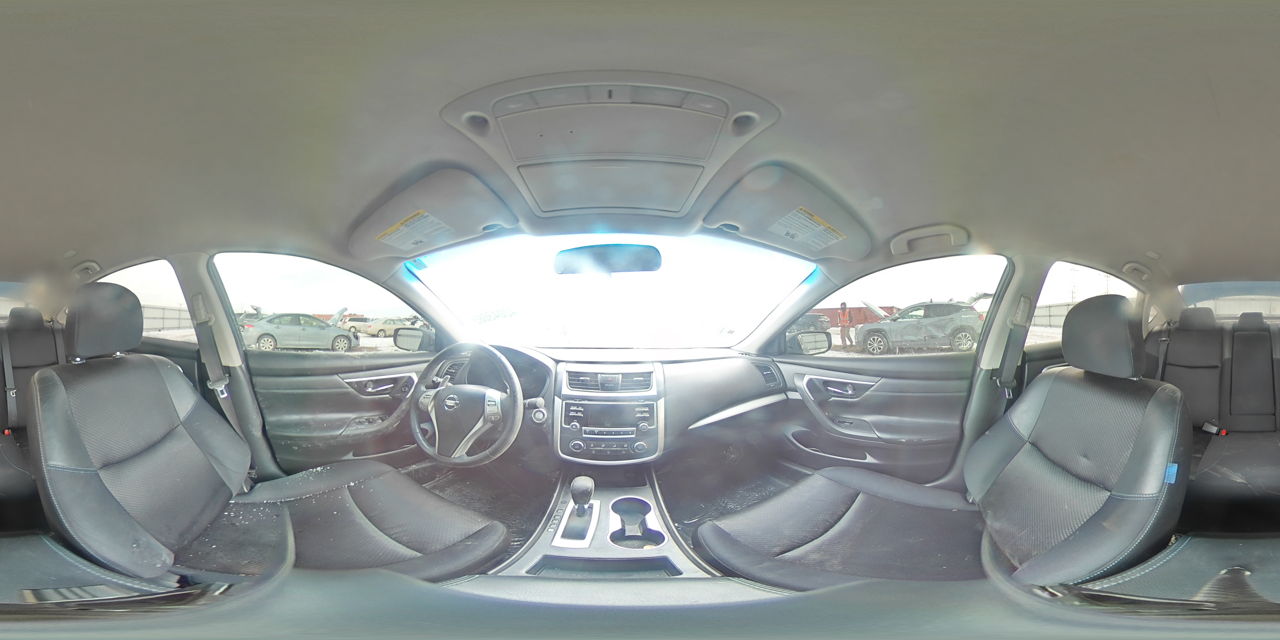 2016 Nissan Altima - Image 13