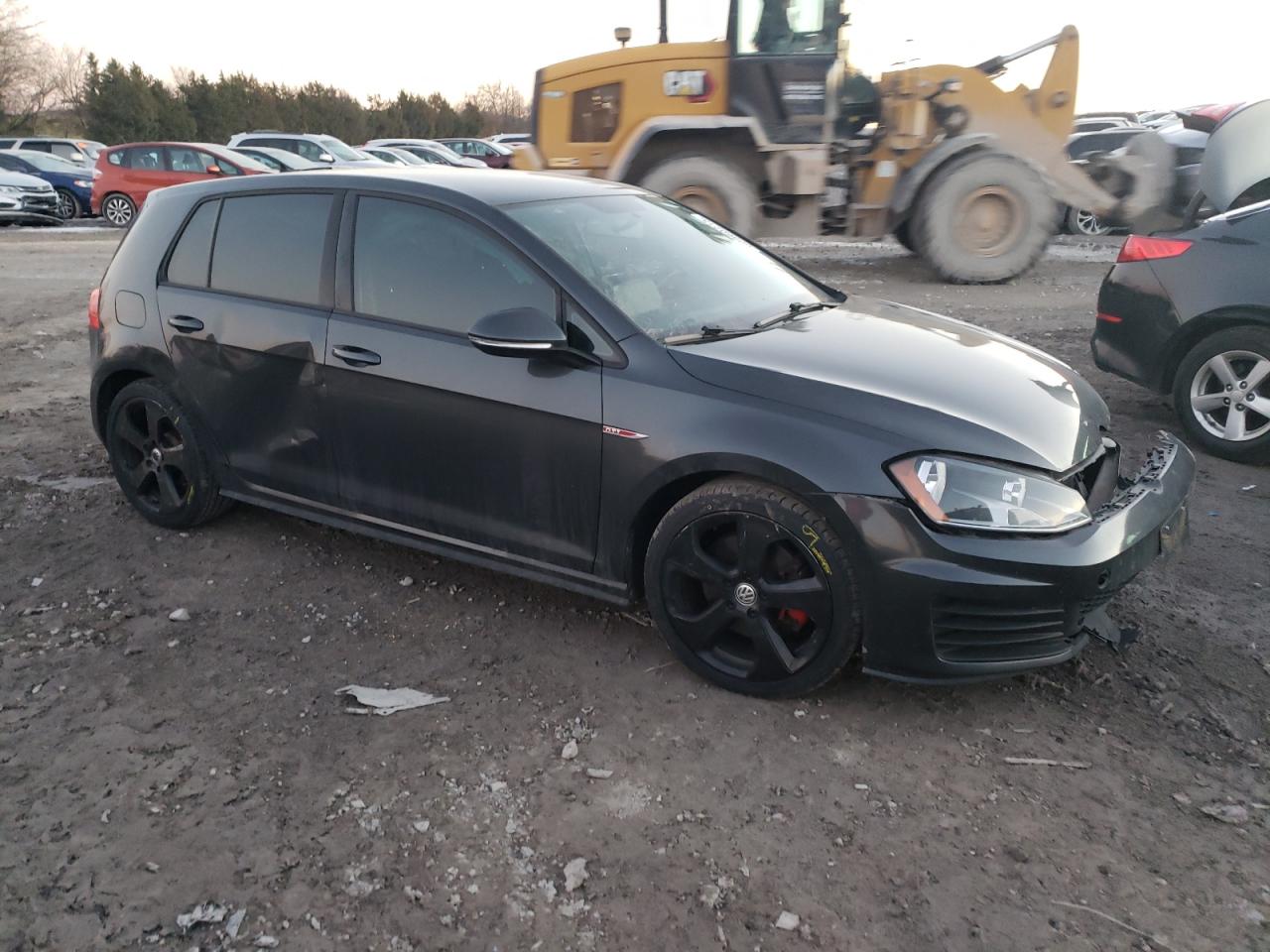 2015 Volkswagen GTI - Image 4