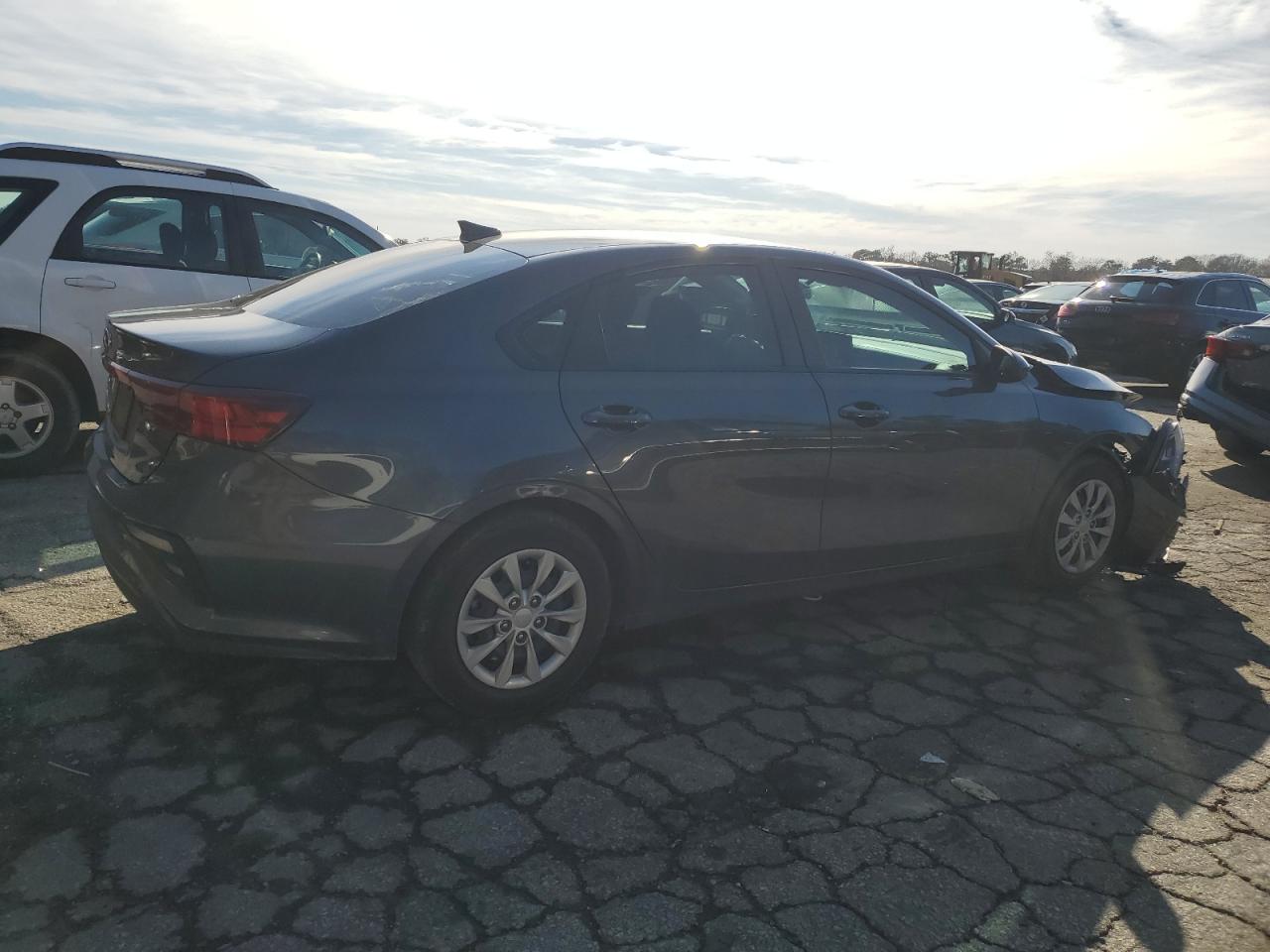 2021 Kia Forte - Image 3