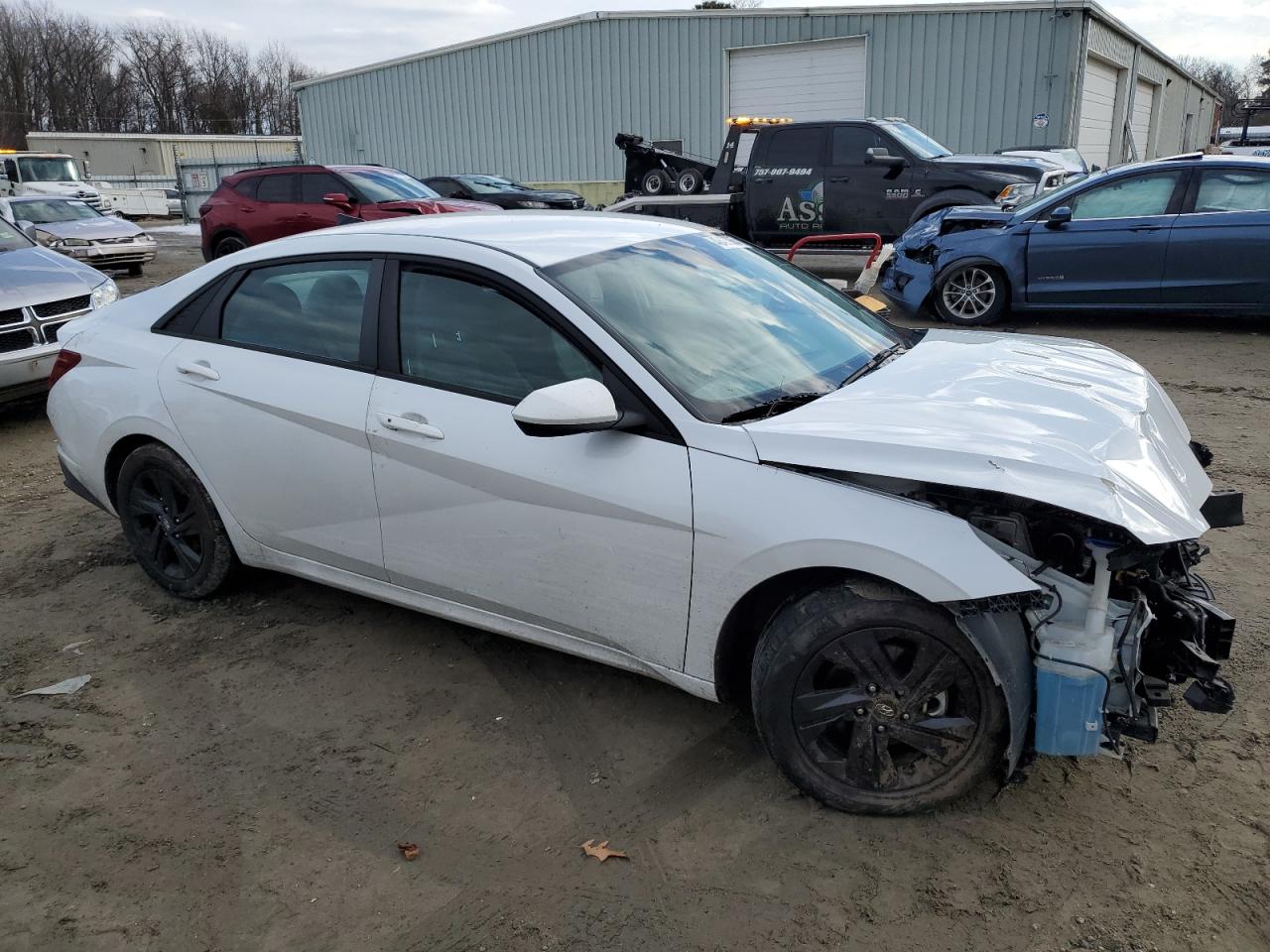 2021 Hyundai Elantra - Image 4