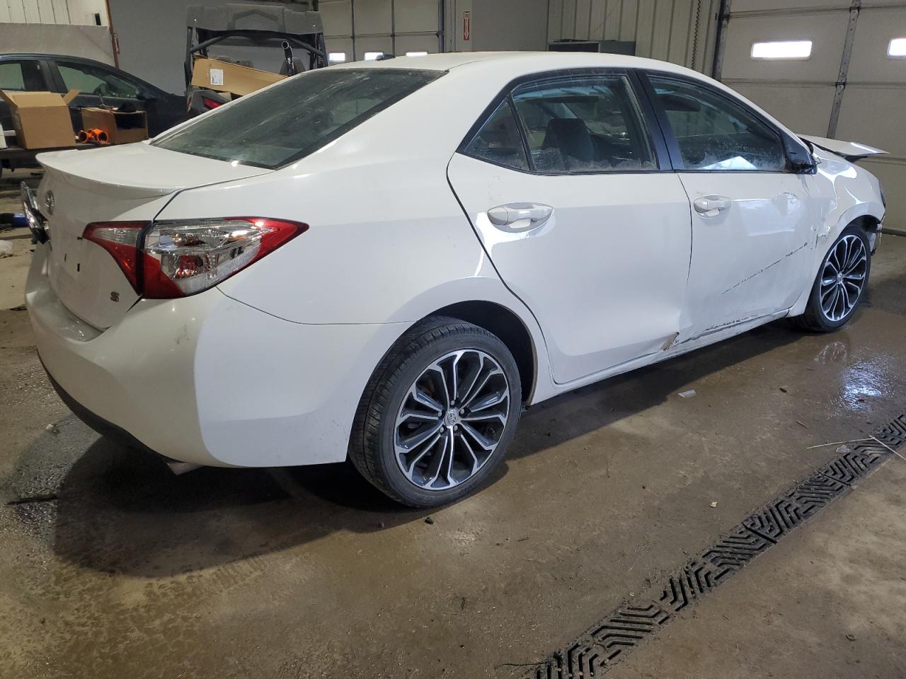 VIN 2T1BURHE6GC515201 2016 TOYOTA COROLLA no.3