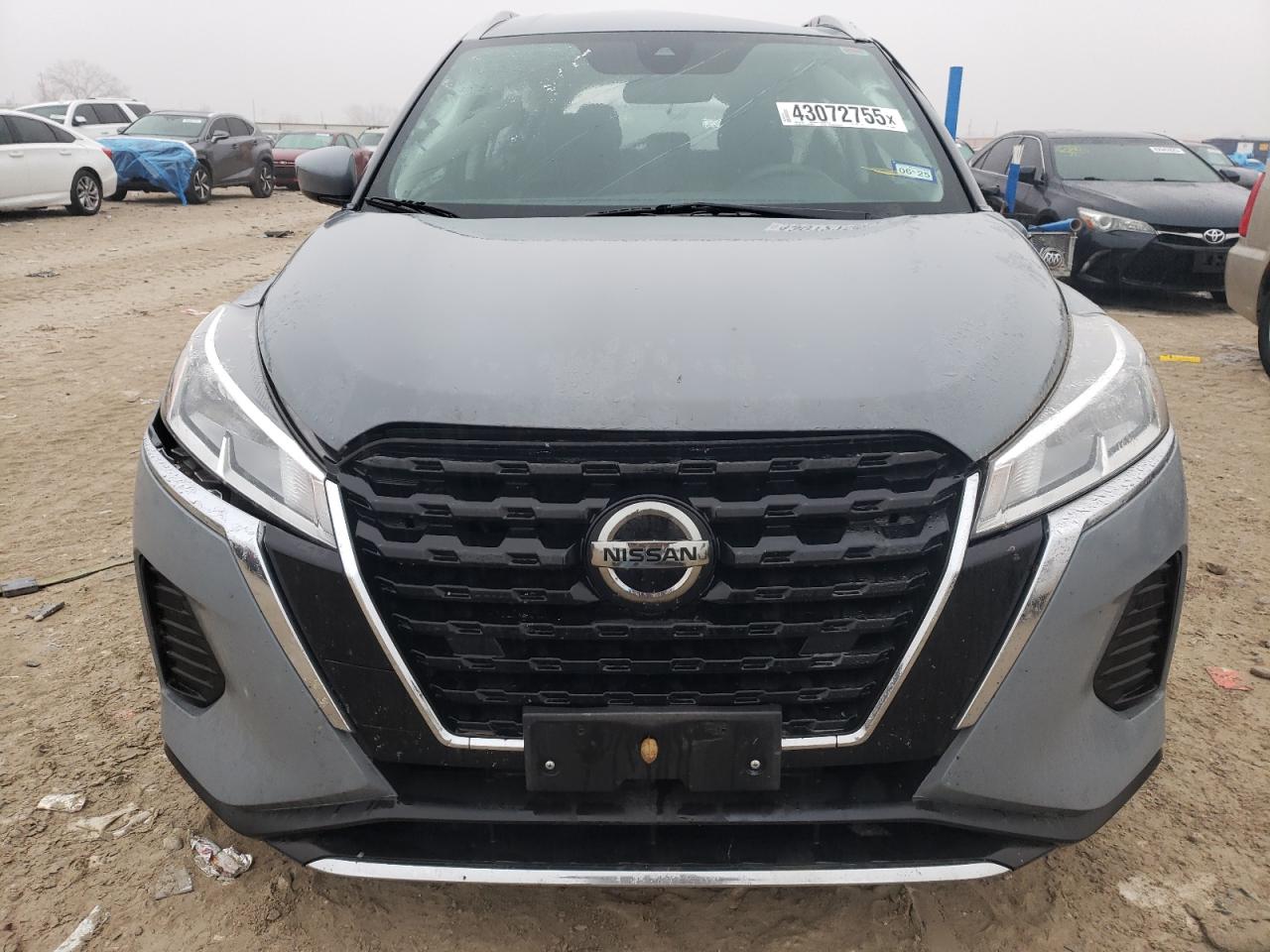 2021 Nissan Kicks - Image 5