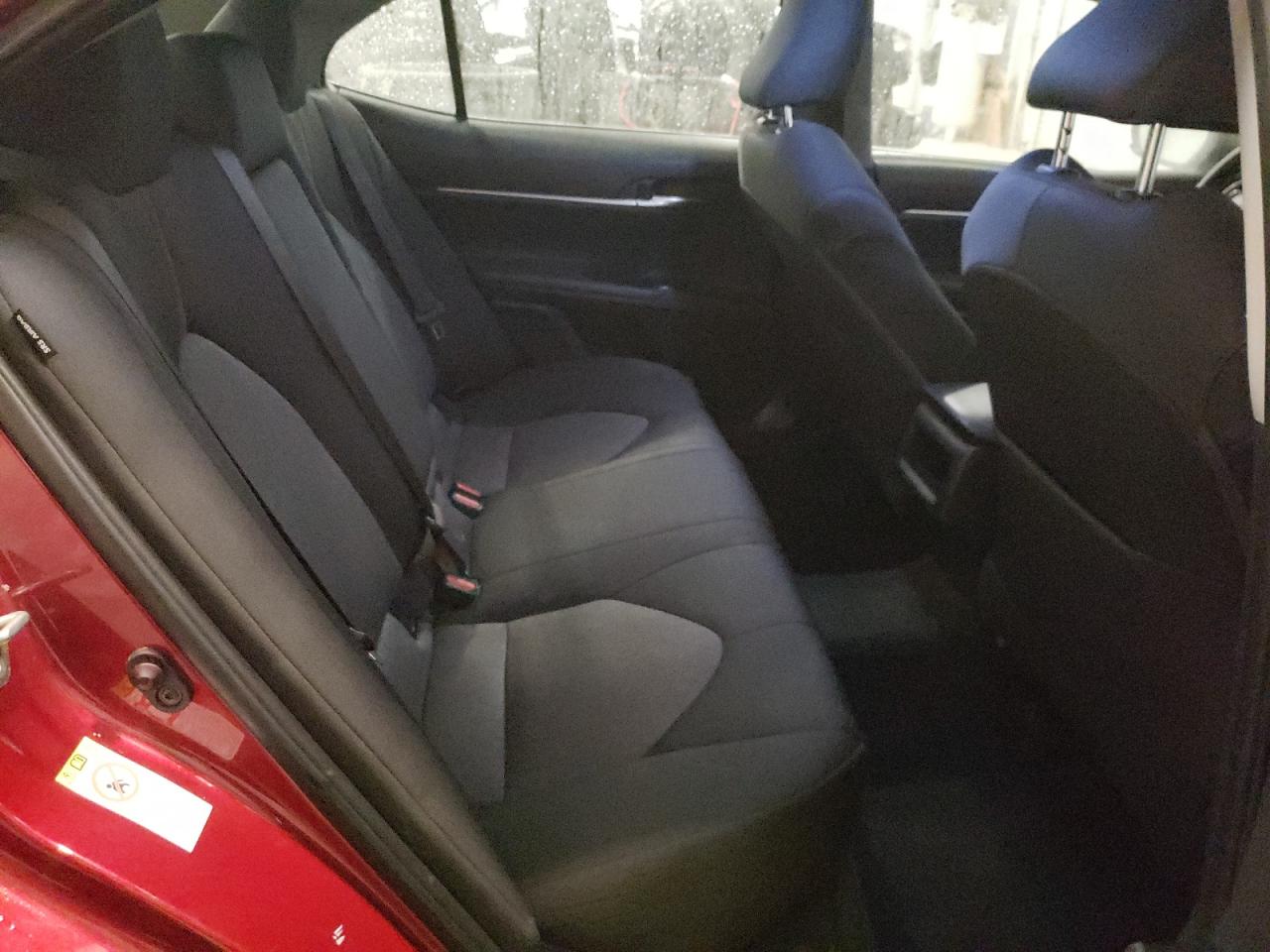 2019 Toyota Camry - Image 10