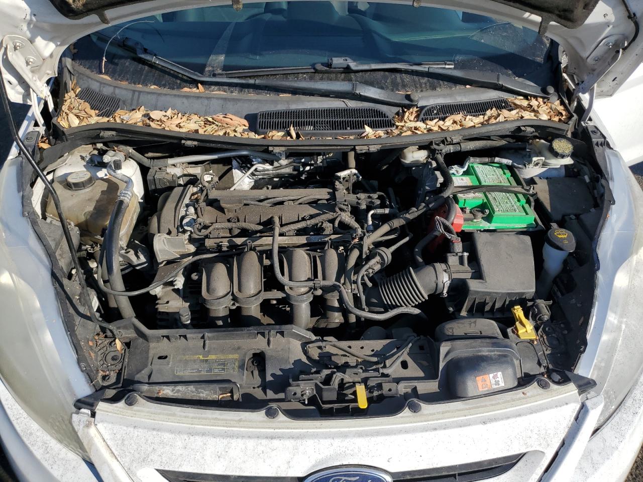 2011 Ford Fiesta - Image 11